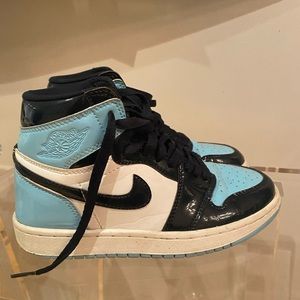 Jordan 1 Retro High OG Blue Chill